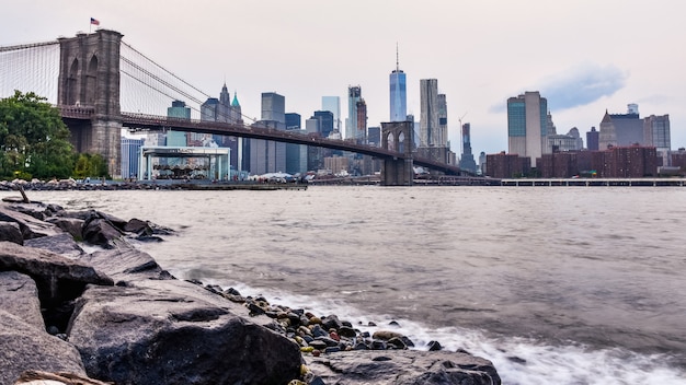 Manhattan Skyline bei Sonnenuntergang Von Dumbo, Brooklyn