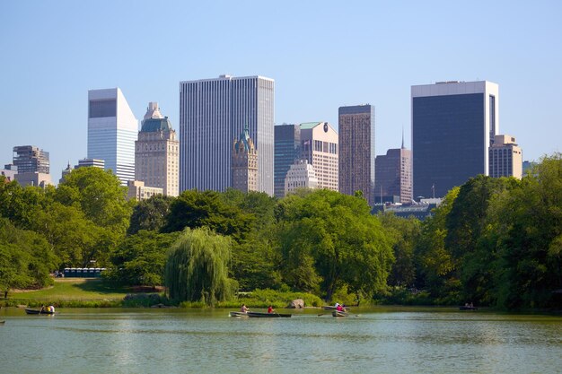 Manhattan-Skyline und Central Park