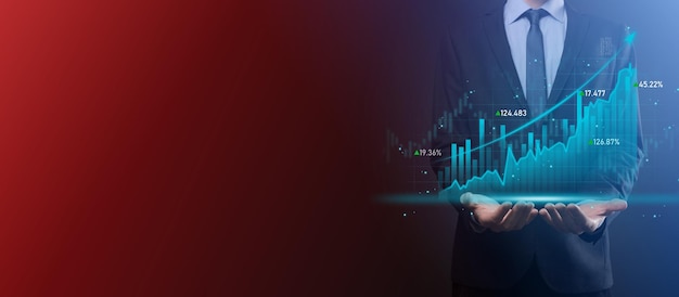 Mano de desarrollador de negocios utilizando el marco de la placa en una computadora virtual moderna que muestra innovación Desarrollo de software ágil herramienta de gestión de proyectos lean concepto de cambios rápidos Sistema de gestión de documentos DMS