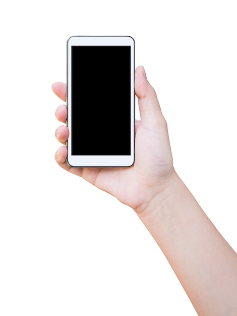 Mano femenina asiática sosteniendo teléfono inteligente móvil aislado sobre fondo blanco.