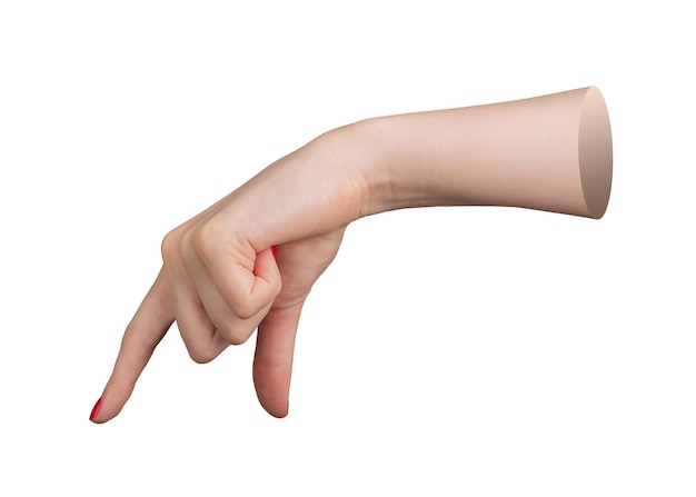 Mano femenina con uñas pulidas rojas sosteniendo un gran objeto invisible entre el pulgar y el índice