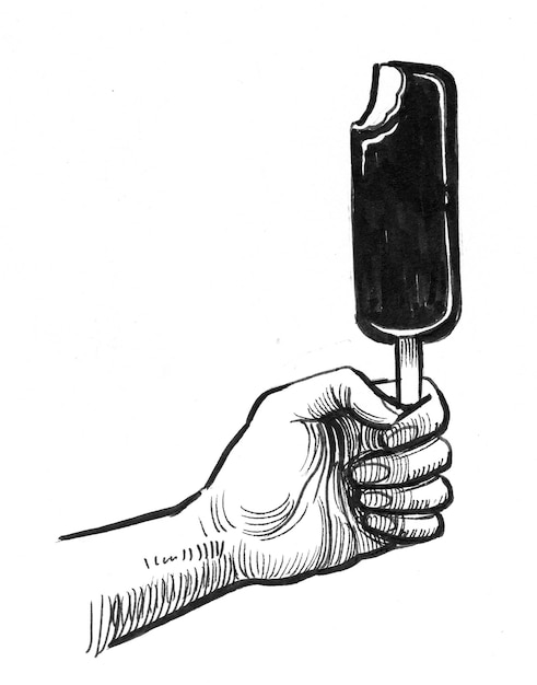 Foto mano con helado. dibujo a tinta en blanco y negro