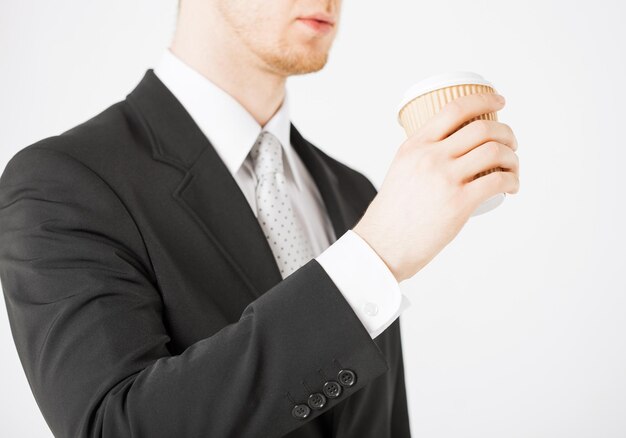mano de hombre, tenencia, llevar, taza de café