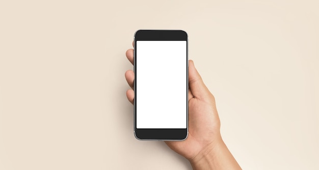 Mano que sostiene el dispositivo de teléfono inteligente y la pantalla táctil