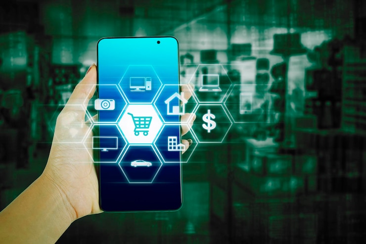 Foto mano sosteniendo un teléfono móvil con interfaz de icono virtual para comprar en línea