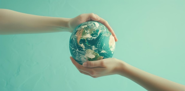 Las manos acunando el planeta Tierra sobre un fondo azul Concepto de cuidado ambiental