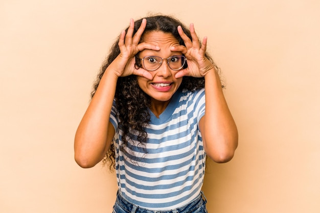 Mantendo os olhos abertos para encontrar uma oportunidade de sucesso