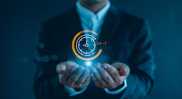 Mantenimiento virtual 24 7 con reloj a la mano para todo el mundo sin parar y a tiempo completo disponible contacto de concepto de servicio servicio al cliente concepto de servicio sin parar