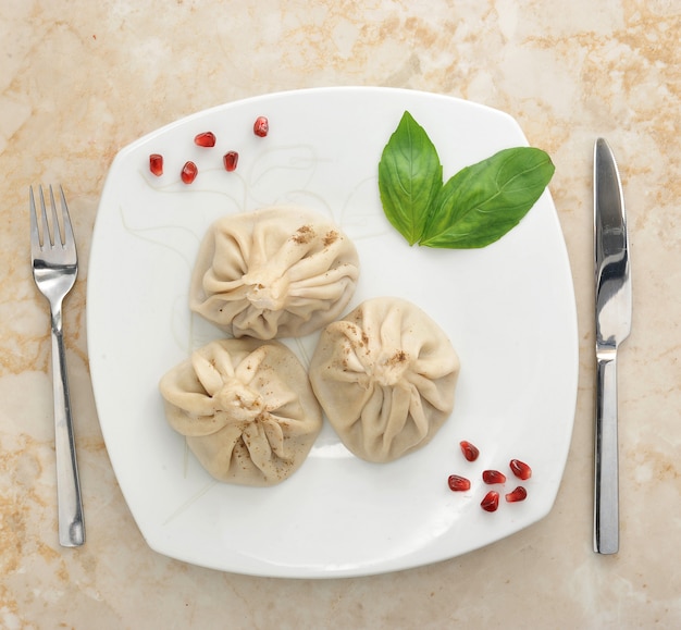 Manti Teigknödel mit Fleisch