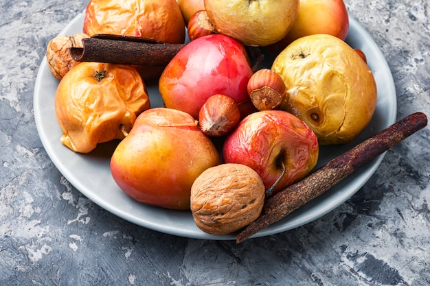 Manzanas al horno de navidad