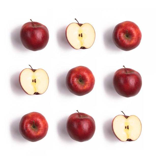 Manzanas red delicious aisladas en el fondo blanco