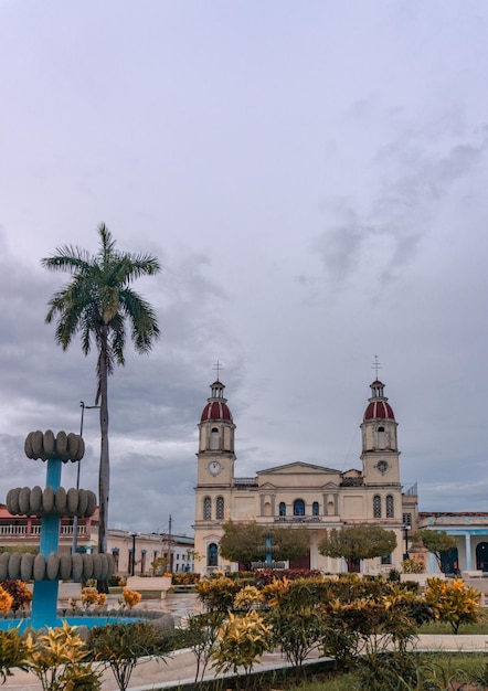 manzanillo granma city park em cuba, rotatória emblemática única no mundo