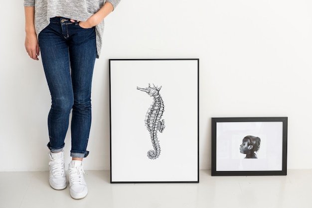 Foto mão, desenho, seahorse, quadro, em, frame foto