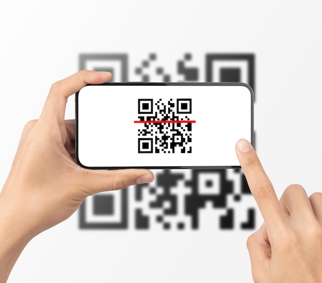 Mão usando a digitalização do smartphone móvel Código QR Leitor de código de barras Pagamento de código QR Tecnologia sem dinheiro Conceito de dinheiro digital