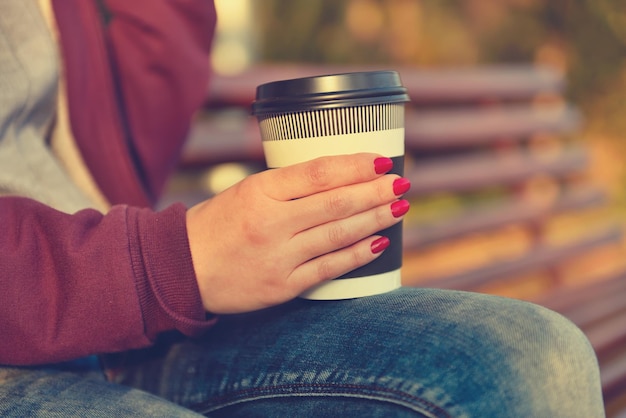 Mãos, segurando, xícara café