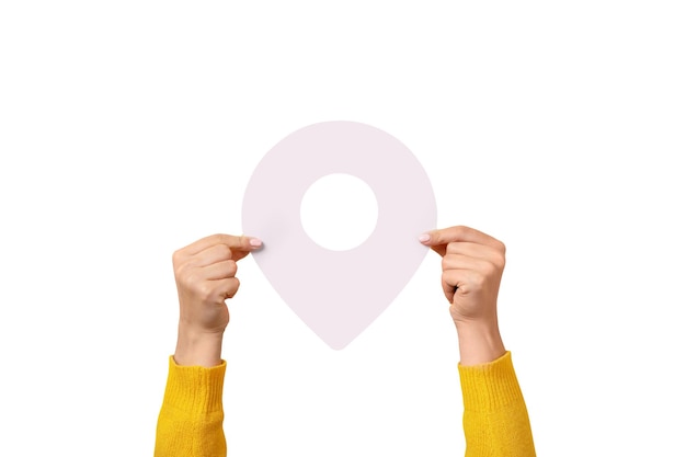 Foto mapa blanco puntero 3d pin en mano aislado sobre fondo blanco.
