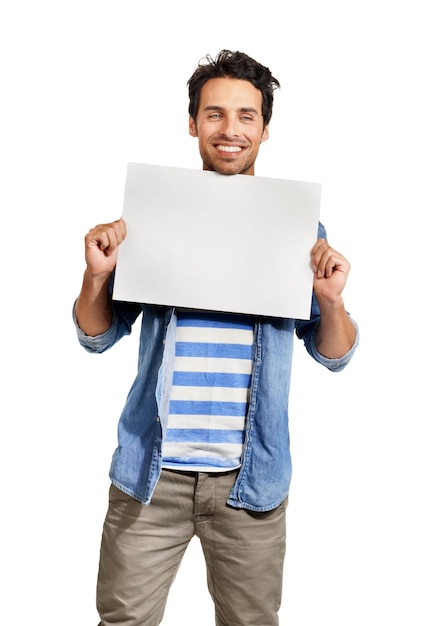 Foto maqueta de afiche masculino y retrato o tablero de presentación en estudio para información de promoción o fondo blanco rostro de persona masculina y carteles para recomendación o sugerencia publicitaria