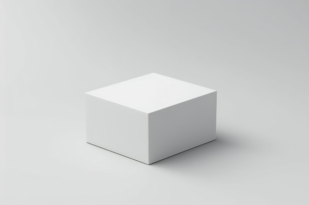 Maqueta de caja blanca vacía sobre un fondo blanco