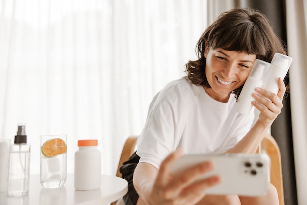 Maquete de cosméticos para produtos femininos