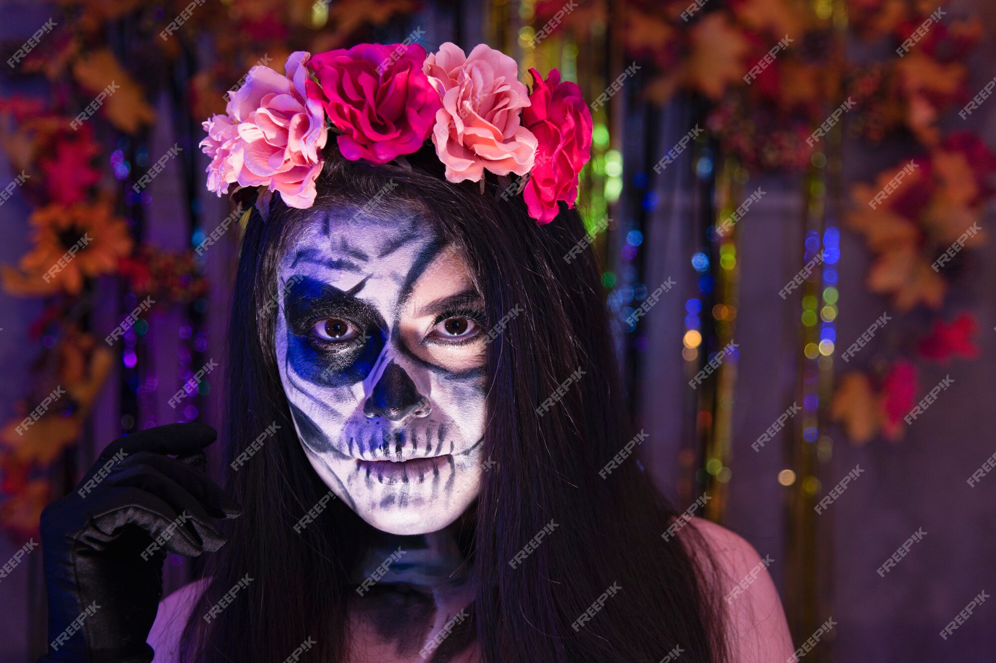 Retrato de maquiagem de caveira de jovem para o halloween