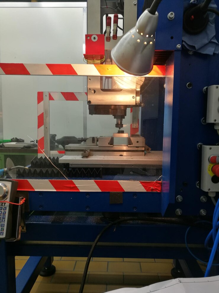 Foto máquinas en la fábrica