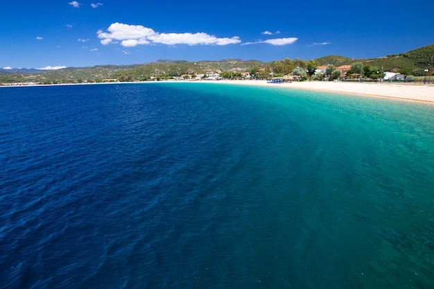 Mar azul na Grécia