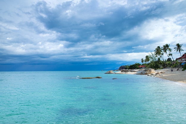 Mar da praia, mar do Caribe