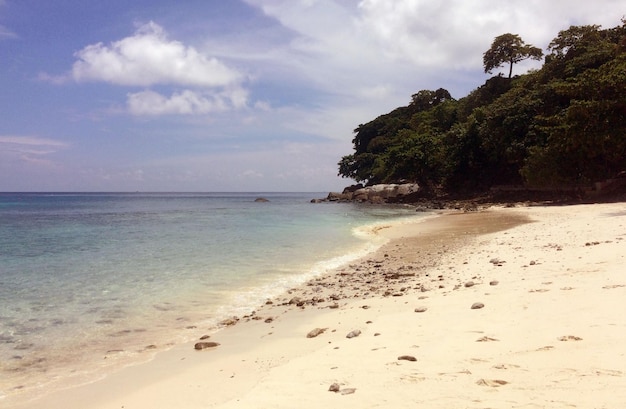 Mar turquesa de Andaman en Tailandia Foto de alta calidad