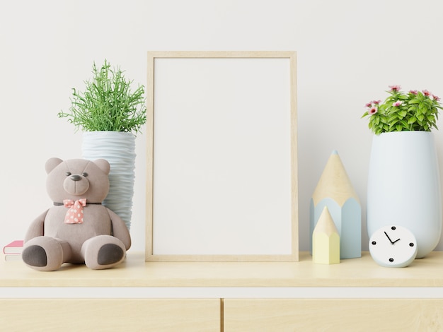 Marco en el interior de la habitación infantil.