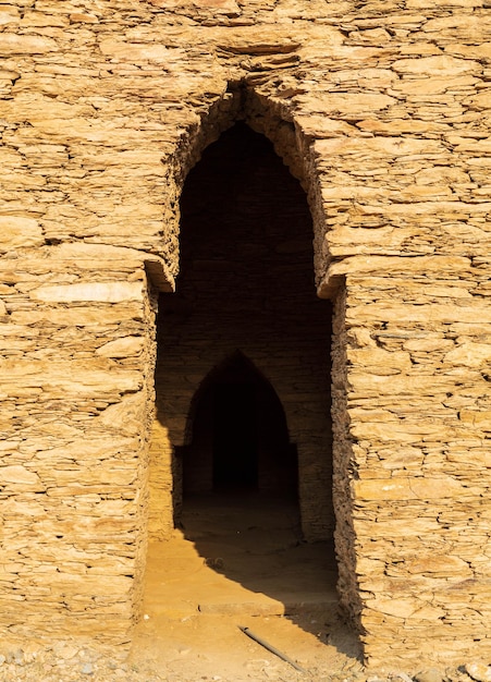 Mardan Takht-i-Bahi Trono del manantial de agua Vista del monasterio budista al atardecer. Pakistán