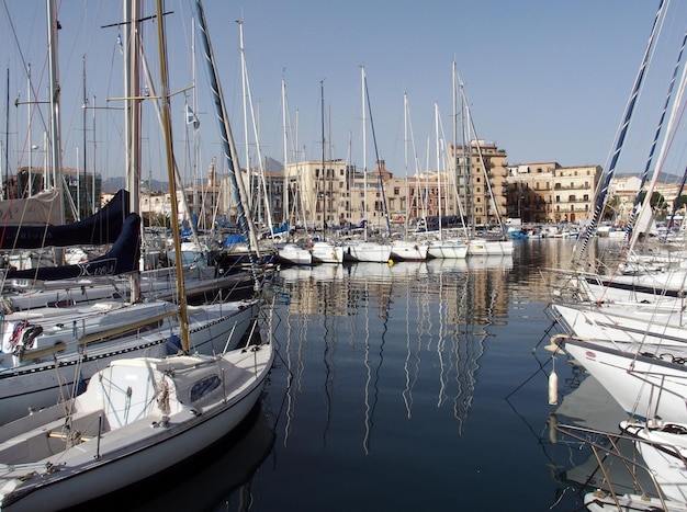 Marina der Stadt Palermo