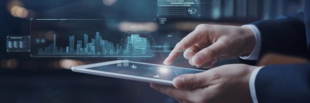 marketing comercial digital concepto de venta en línea promoción de productos o servicios persona que escribe en