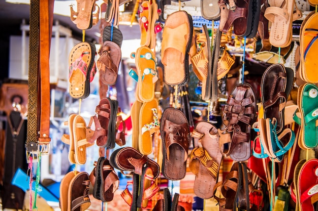 Marrakech colorida e seus cidadãos