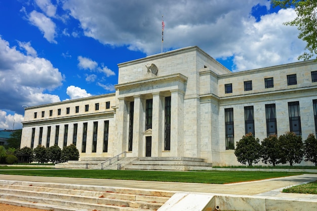 Marriner S. Eccles Federal Reserve Board Building in Washington DC, USA. Es ist der Hauptsitz des Board of Governors des Federal Reserve Systems.