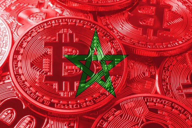 Marruecos bandera de bitcoin, bandera nacional concepto de criptomoneda fondo negro