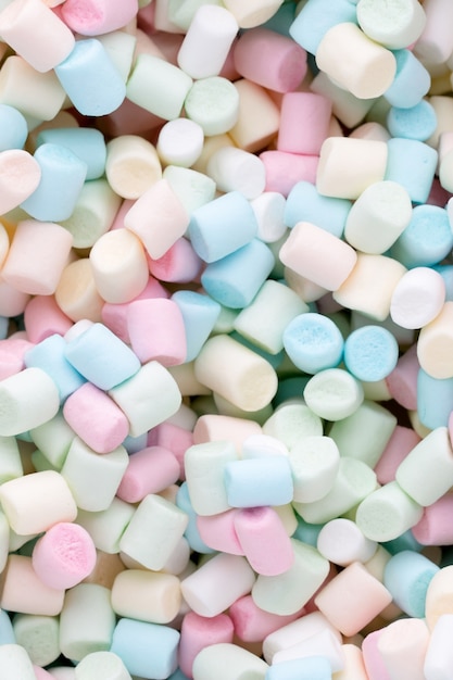 Marshmallows. Hintergrund oder Textur der bunten Mini-Marshmallows.