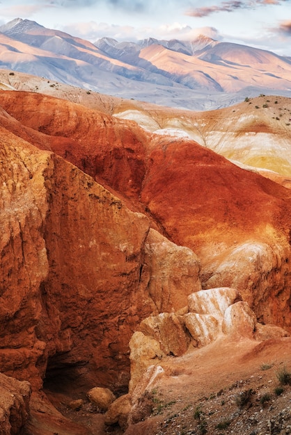 Marslandschaften Chui-Steppe KyzylChin-Tal Herbst im Altai-Gebirge