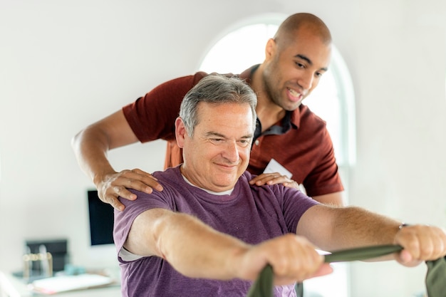 Masaje de salud y bienestar para deportes y fitness.