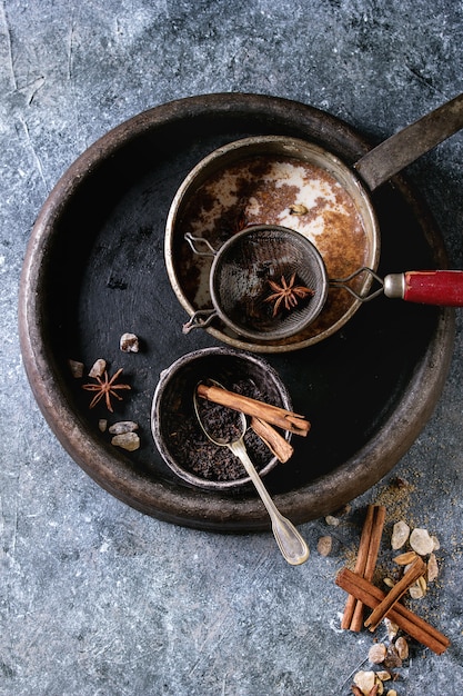 Masala chai com ingredientes