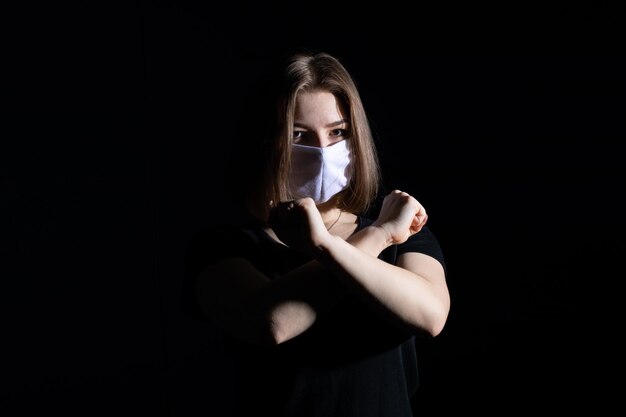 Máscaras faciais profissionais para pessoas com maior risco de infecção