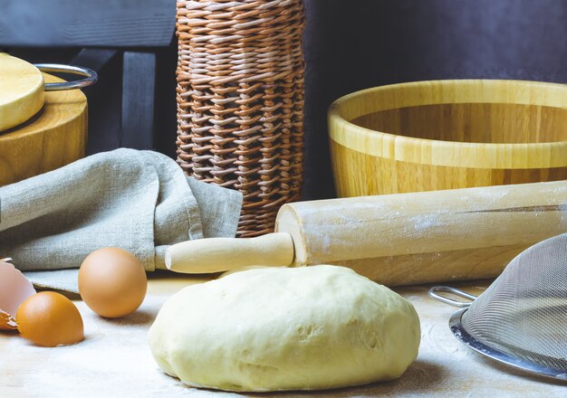 Massa pronta para cozinhar pratos diferentes.