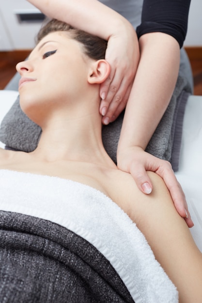 Massage im Wellnessclub
