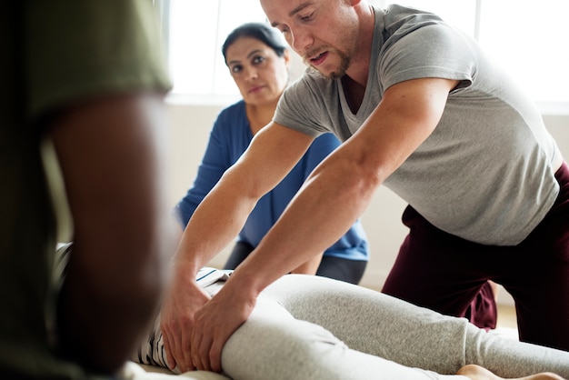 Massage-Therapie-Gruppenkurs