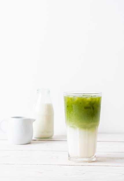 matcha gelado chá verde com leite