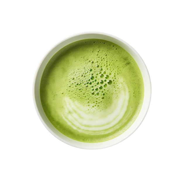 Matcha Latte em um prato branco sobre um fundo branco