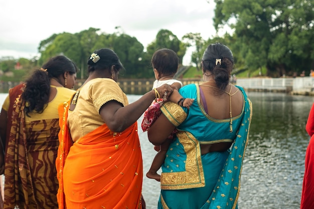 Mauritius.Africa.Locals im Ganga Talao Hindu Temple, Grand Bassin auf der Insel Mauritius