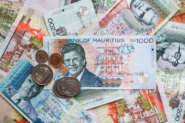 Mauritius Geld Mauritius Rupeenoten und Münzen schließen