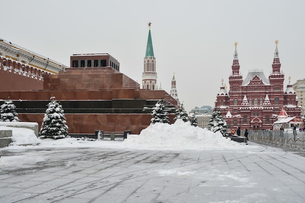 Mausoleo de Lenin en la muralla del Kremlin