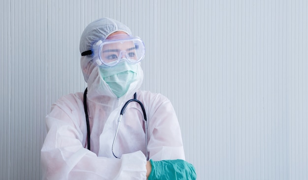 Foto médico da mulher no quarto