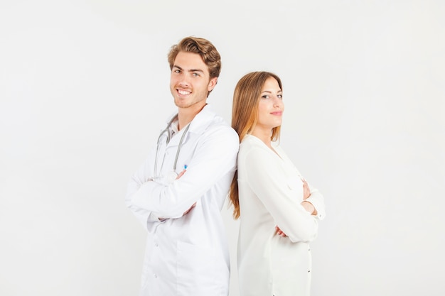 Foto médicos sorridentes